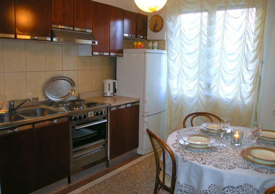 Apartment Rosanda Сплит Экстерьер фото